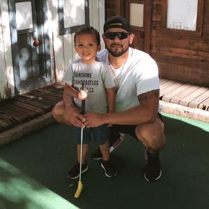 Meet your Posher, Emmanuel